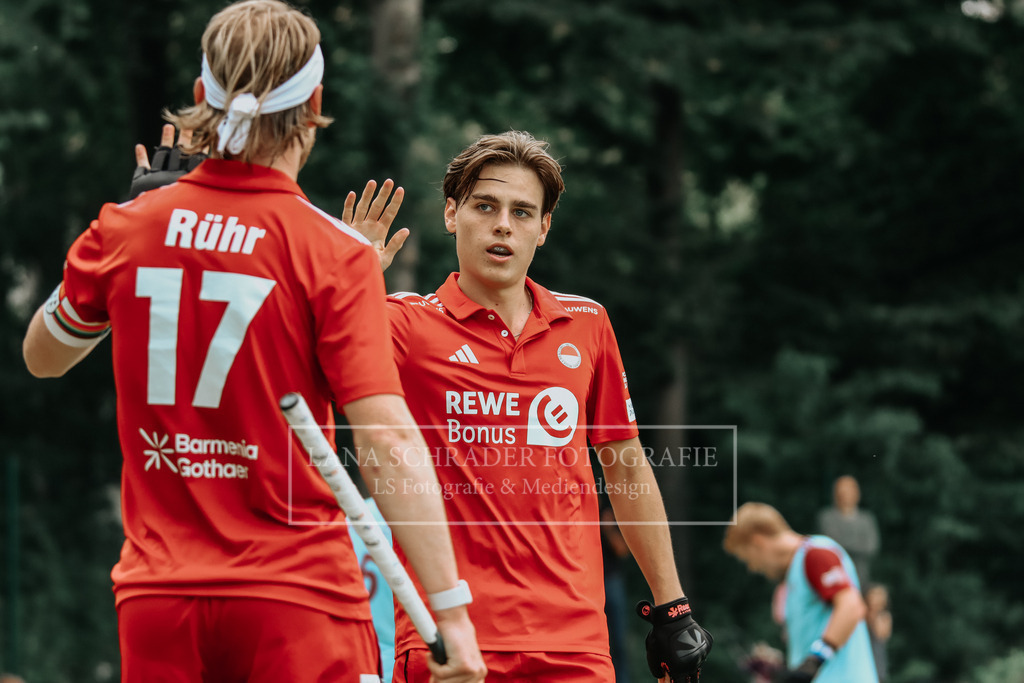 Herren_Bundesliga_02_F_RWK-UHC_21.09.25_Köln (399 von 471) | lanaschraderfotografie - Realisiert mit Pictrs.com