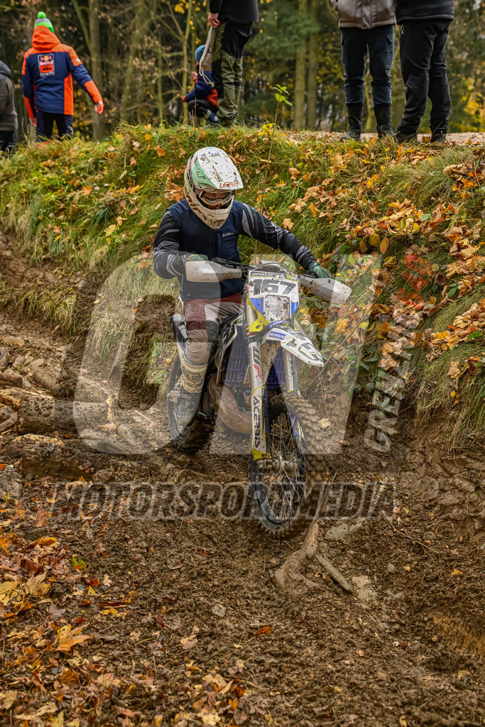 NZ8_5600 | grenznic640