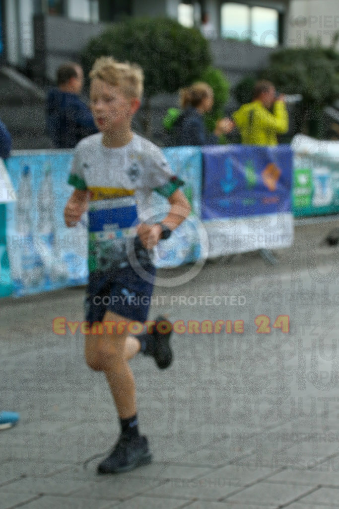 220909_1654_EX1_9818 | Sportfotografie im Rhein-Sieg Kreis, Köln, Bonn, NRW, Rheinland Pfalz, Hessen, etc. Unser Tätigkeitsfeld umfasst den Laufsport vom Volkslauf über den Marathon, Duathlon, Triathon bis zum Ultralauf wie Kölnpfad Ultra oder Schindertrail.