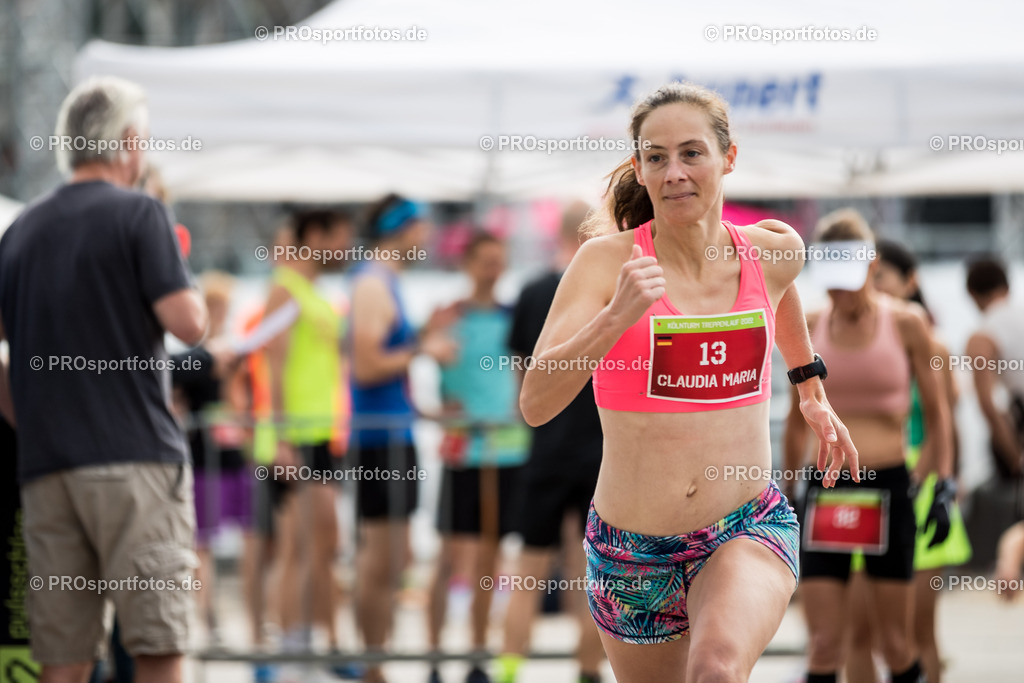 20220828_treppenlauf_FotoSteffieWunderl_0145 | Professionelle Fotos Ihrer Laufsportveranstaltung.