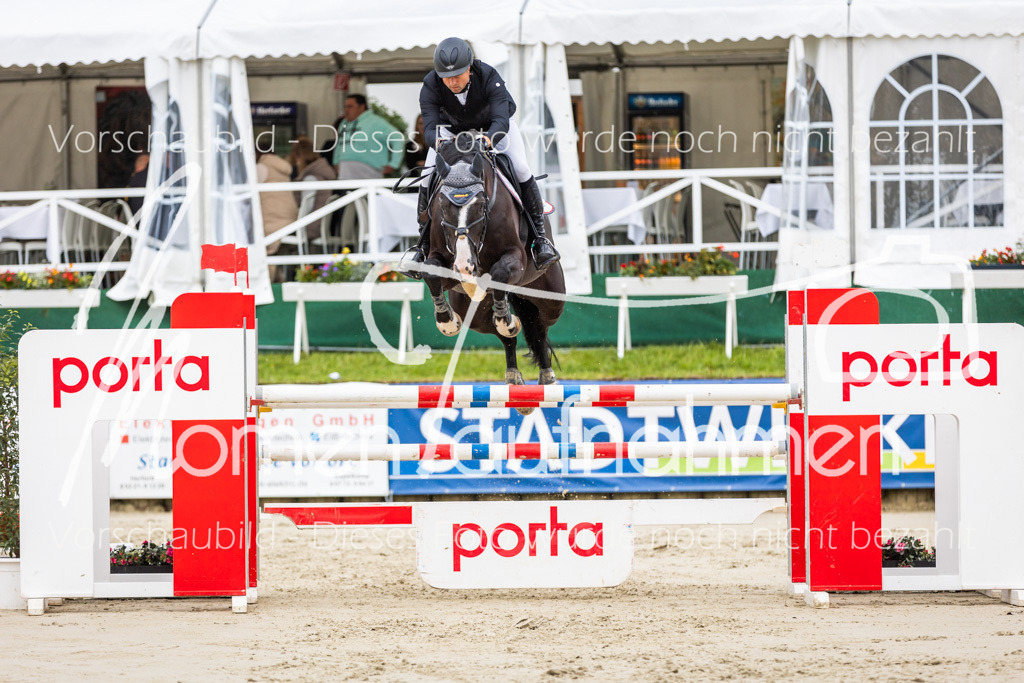 BHO-2PhSpr-M-5-2058 | MomenTaufnahmen Pferdesportfotos