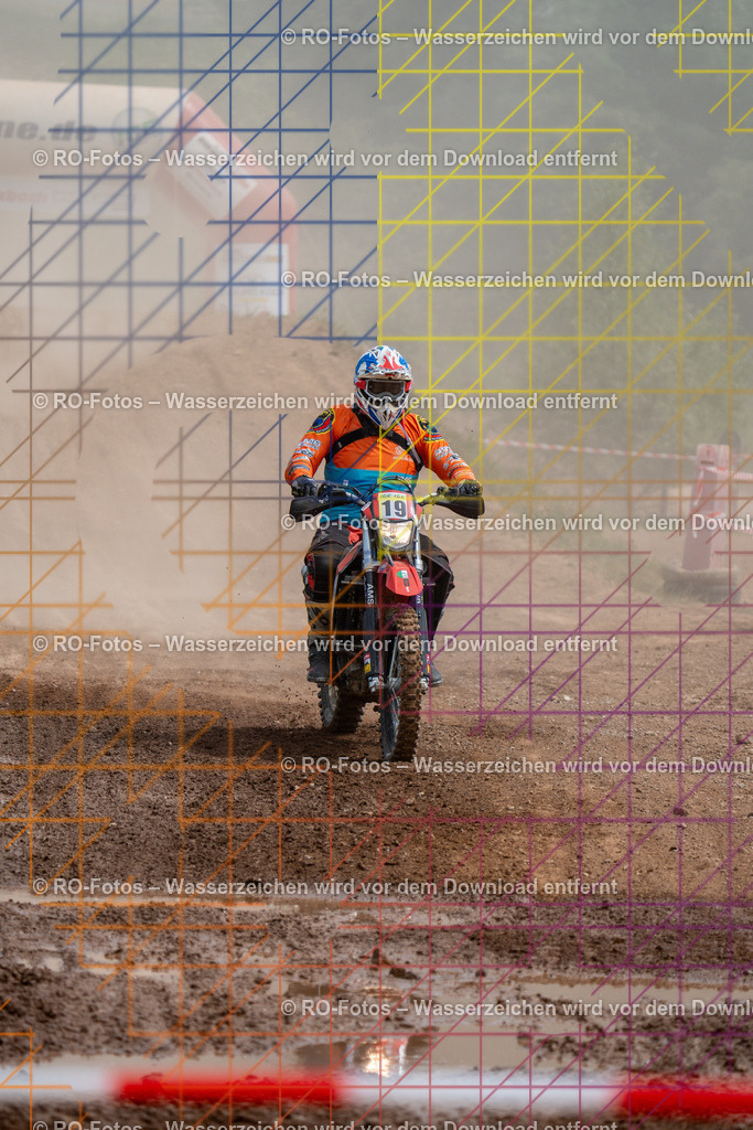 Niederwürzbach 3 Lauf-203 | Sportfotografie von RO-Fotos: Motorsport, Motocross, Enduro, Laufveranstaltungen und Triathlon. Professionelle Fotos von Sportlern und Events. - Realisiert mit Pictrs.com
