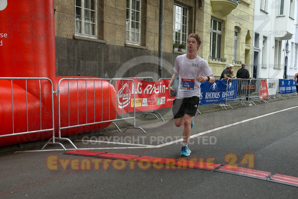 240614_1834_EX1_4915 | Sportfotografie im Rhein-Sieg Kreis, Köln, Bonn, NRW, Rheinland Pfalz, Hessen, etc. Unser Tätigkeitsfeld umfasst den Laufsport vom Volkslauf über den Marathon, Duathlon, Triathon bis zum Ultralauf wie Kölnpfad Ultra oder Schindertrail.
