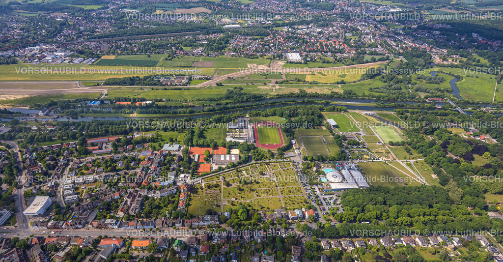 Hamm220504575 | Luftbild, Sportzentrum Ost mit Jahnstadion, Maximare Erlebnistherme Bad Hamm, Ostenfriedhof, Datteln-Hamm-Kanal und Fluss Lippe mit Blick zum Flugplatz Hamm, Mitte, Hamm, Ruhrgebiet, Nordrhein-Westfalen, Deutschland