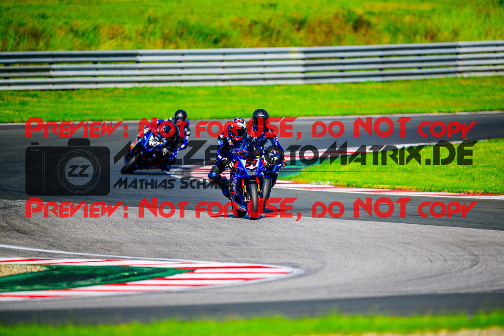 MaZZes_FotoMatrix_240601_6007705_2515 | R7