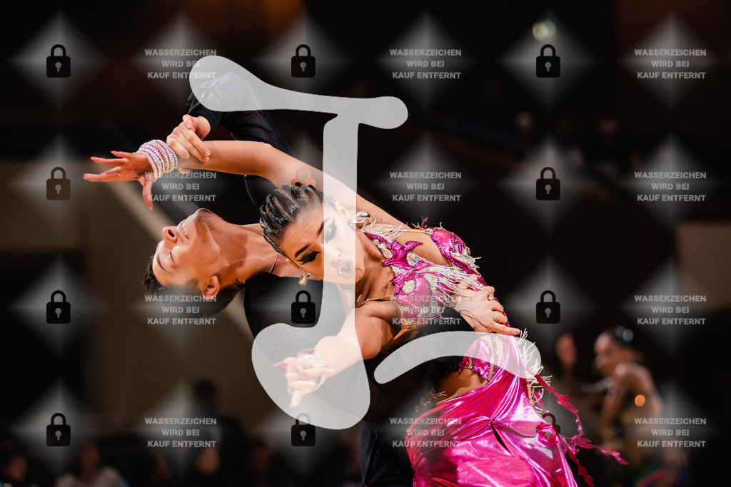 Goldstadtpokal 2025 - WDSF World Open Latin 9th (51) Vladyslav Tsykhanovskyi _ Veronika Tsikhanovska (Schwar Weiß Club Pforzheim)-2025-01-25-5477 | Webshop for digital downloads and prints of dance sport, event & show photographer Julian Link - Realisiert mit Pictrs.com