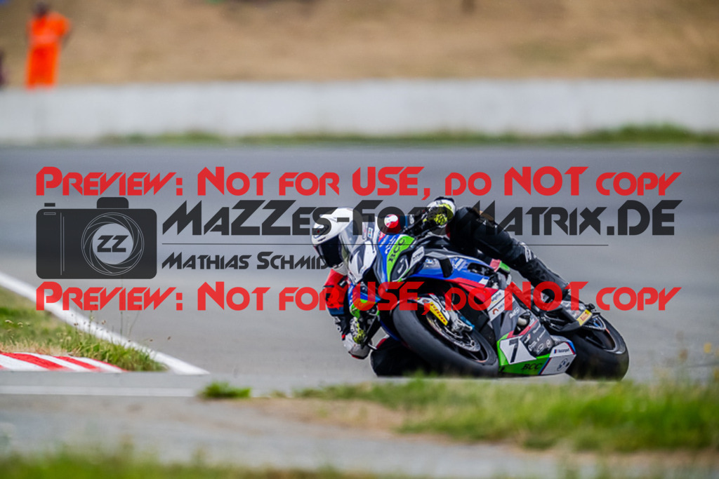 MaZZes_FotoMatrix_220723_5379 | IDM1000