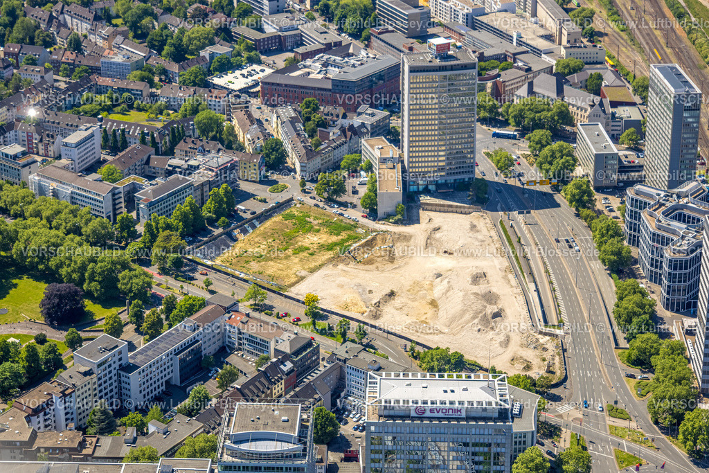 Essen250507514 | Luftbild, Campus Essen. Baustelle, Kölbl Kruse-Baustelle Nähe Freiheit, Innogy Hochhaus, Südviertel, Essen, Ruhrgebiet, Nordrhein-Westfalen, Deutschland