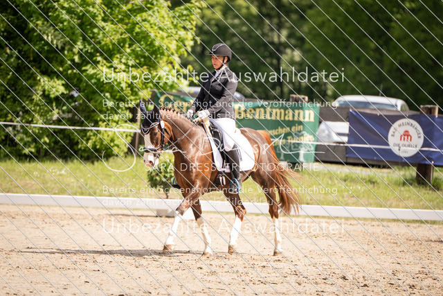 Bad_Meinberg_08638 | saradresslerfotografie - Realisiert mit Pictrs.com