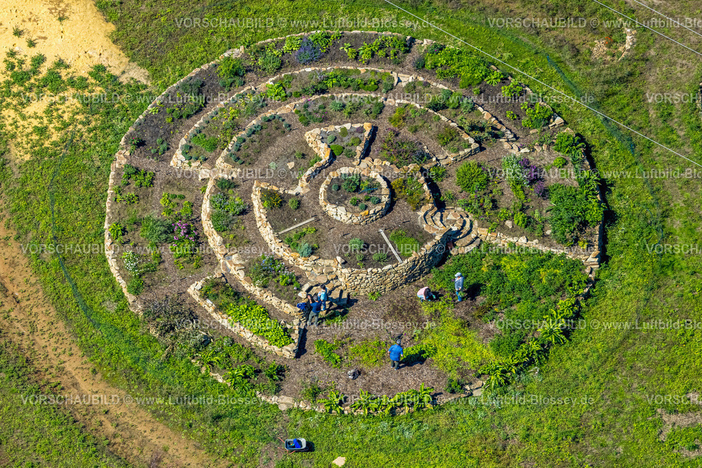 Witten230800192 | Luftbild, Spiralförmiger Kräutergarten am Christopherus-Haus Christopherus-Hof,  Annen, Witten, Ruhrgebiet, Nordrhein-Westfalen, Deutschland