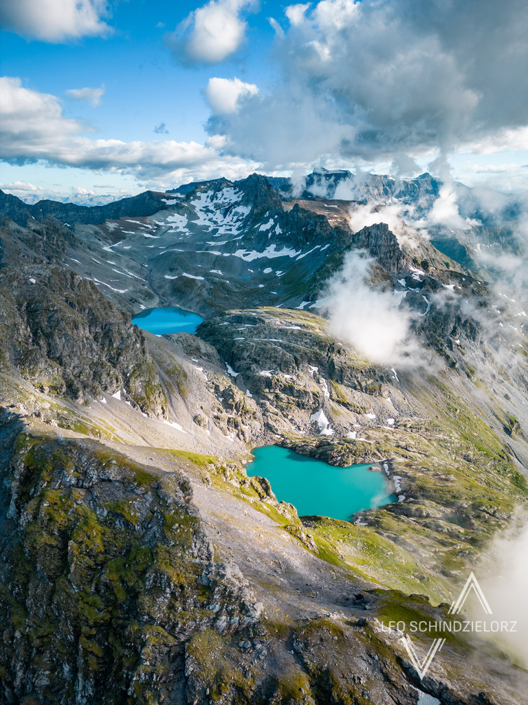Fotografie_Leo_Schindzielorz_CH_Sommer_Pizol_20220625_DJI_0027_org | Atmosphärische Landschaftsbilder & Drohnenaufnahmen aus dem Allgäu, Tirol, Südtirol & der Schweiz – ideal für Leinwanddrucke & zur stilvollen Raumgestaltung. - Realisiert mit Pictrs.com