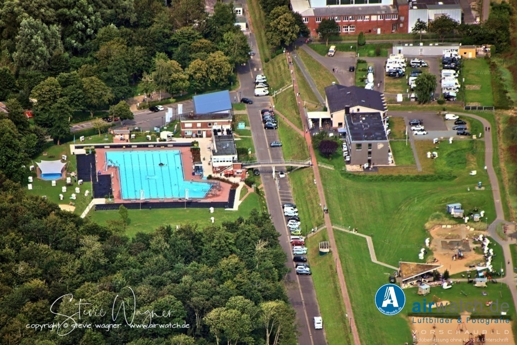 Nordfriesland-Husum-Westerhever-SPO-Toenning-airwatch-wagner-240A6499 | Entdecken Sie atemberaubende Luftbilder und Fotografien auf airwatch.de - Tauchen Sie ein in eine Welt voller faszinierender Aufnahmen aus der Vogelperspektive.