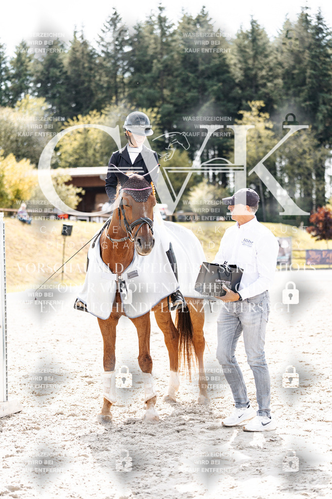 CK900999 | Turnierfotografie Pferdefotografie Trier Rheinland-Pfalz Pferdesport Reitsport Tierfotografie Sportfotografie Pferdevideo Pferdevideografie Equestrianvideography equestrianphotography  - Realisiert mit Pictrs.com