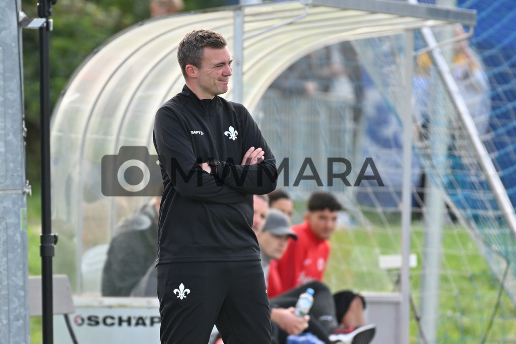 MW9_3278 | MWMARA - Realisiert mit Pictrs.com