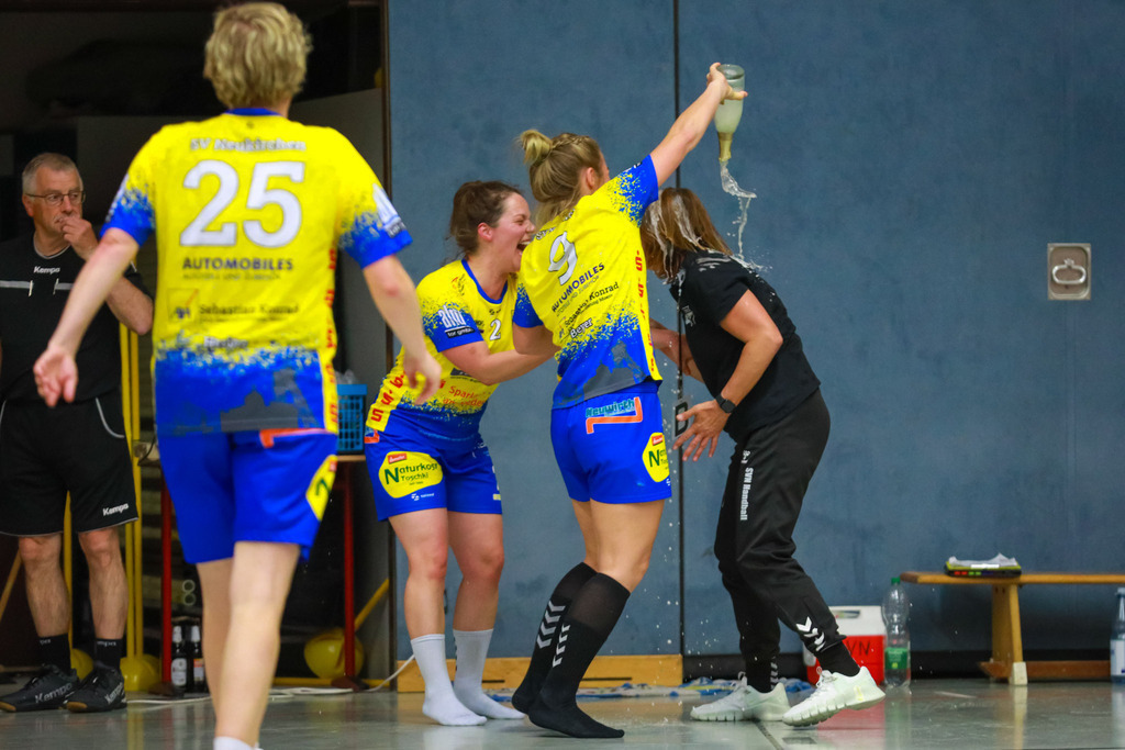 SVN_BorkenII_100525_165 | Bildergalerie von Sport-Ereignissen aber auch von weiteren spannenden Dingen - nicht nur vom Niederrhein. In Anlehnung an den bekannten Spruch von Hanns Dieter Hüsch heißt das Motto: "Niederrhein ist überall".  - Realisiert mit Pictrs.com