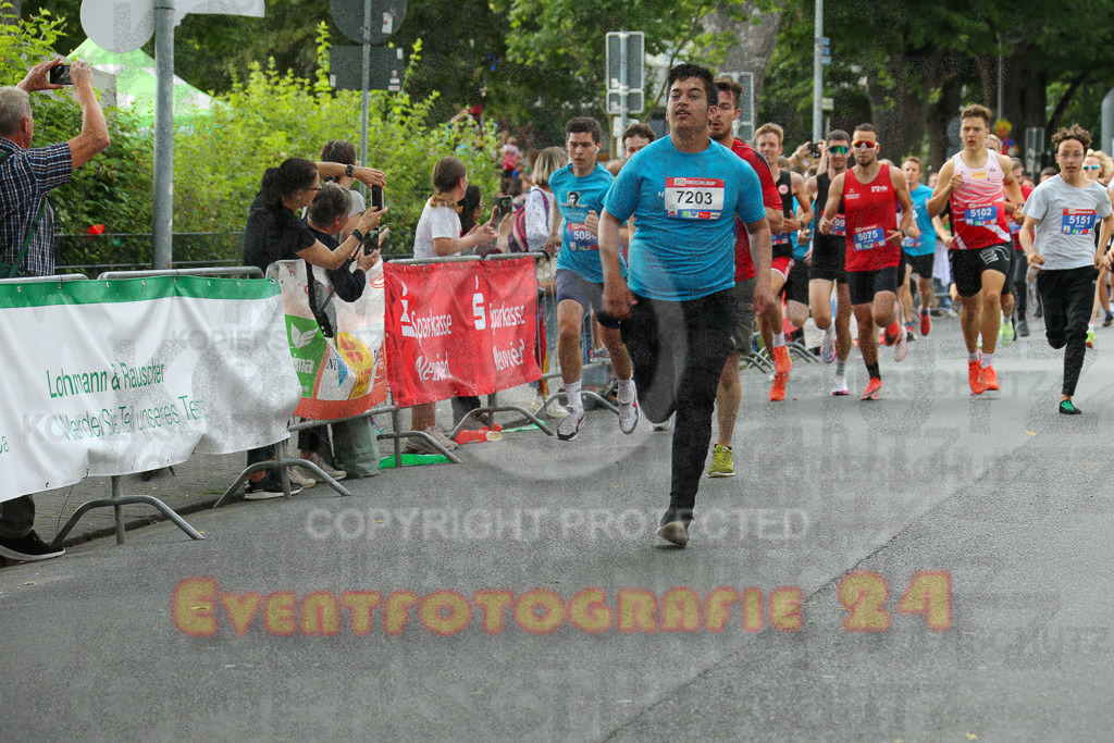 220610_1800_EX1_6388 | Sportfotografie im Rhein-Sieg Kreis, Köln, Bonn, NRW, Rheinland Pfalz, Hessen, etc. Unser Tätigkeitsfeld umfasst den Laufsport vom Volkslauf über den Marathon, Duathlon, Triathon bis zum Ultralauf wie Kölnpfad Ultra oder Schindertrail.