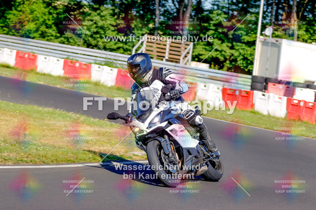 _MOT8846 | Hier findet Ihr Bilder von Touristenfahrten auf der Nürburgring Nordschleife oder von anderen Veranstaltungen die ich besucht habe. Viel Spass beim Durch Schauen 