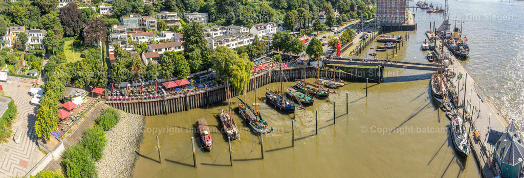 Hamburg Museumshafen Oevelgönne | Museumshafen Hamburg Panorama - Realisiert mit Pictrs.com