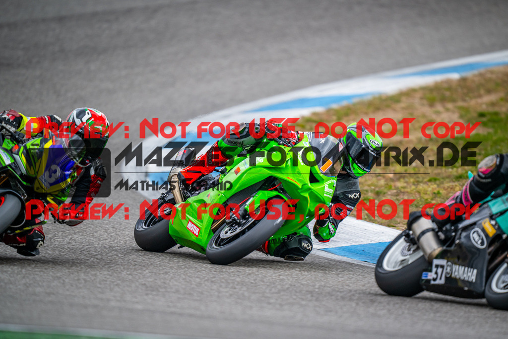 MaZZes_Fotomatrix_20260404_6007705_5140 | Fotograf Mathias Schmid
Sportfotograf,
Eventfotograf,
Hochzeitsfotograf,
Portraitfotograf