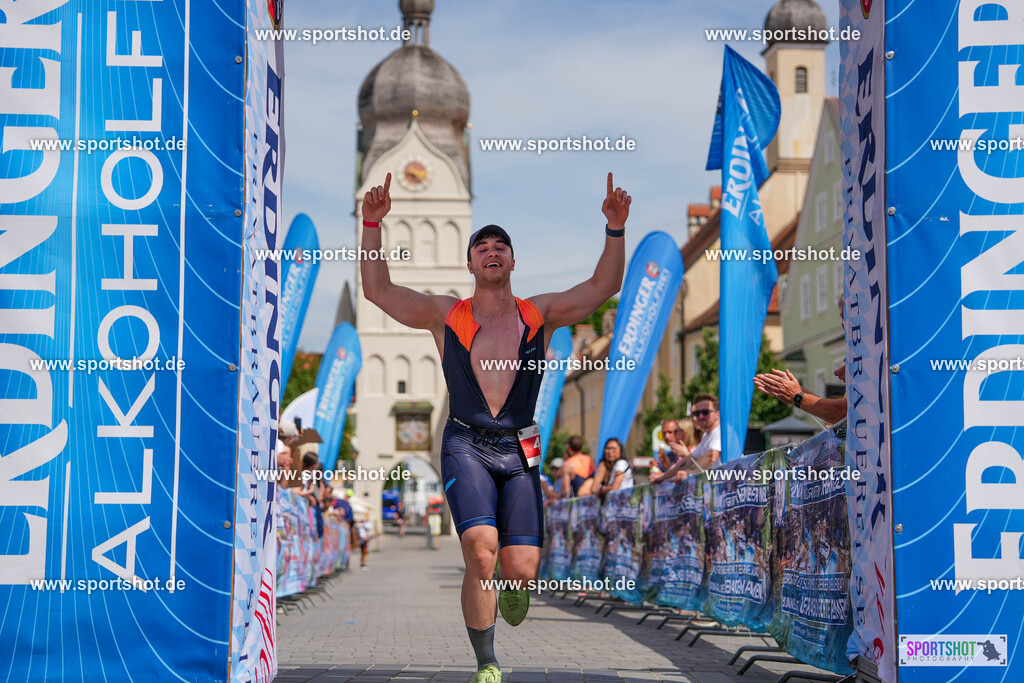 DSC05236 | Stadttriathlon Erding 2025. #yourpictrs #sportshot_your_pictrs @Sportshotphotography #stadttriathlonerding Copyright: www.sportshot.de