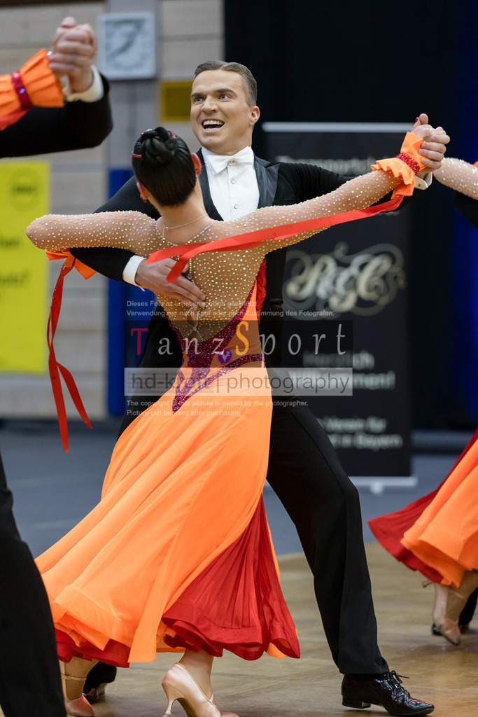 20260314_BL1_Std-Formationen_Nbg3220 | Tanzsportbilder, Standardtanz, Lateintanz, WDSF, DTV, LTVB, dancecomp, goc, hessen tanzt, blaues band der spree, walzer, tango, wiener walzer, slowfox, quickstepp, samba, rumba, cha-cha-cha, paso doble. jive, hd-kroft photography, turniertanzsport