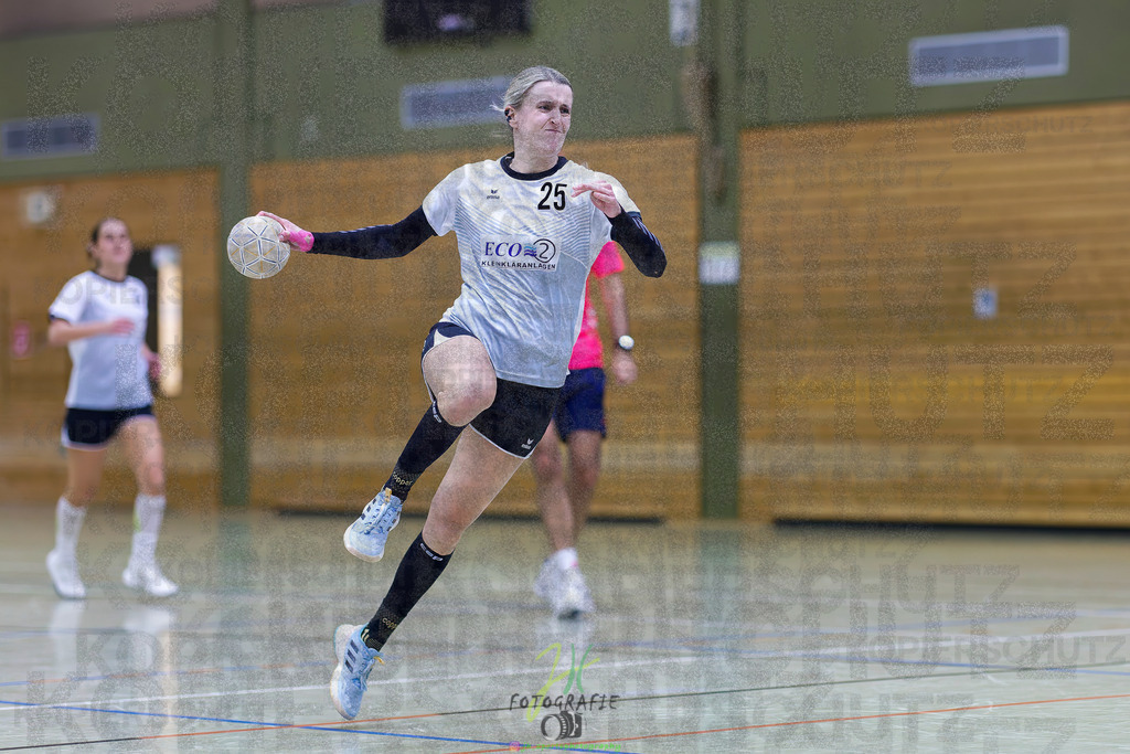 Frauen Oberliga Mitte (HHV); HSG Eibelshausen/Ewersbach - HSG Linden | Frauen Oberliga Mitte (HHV); HSG Eibelshausen/Ewersbach - HSG Linden am 15.11.2025 in Eibelshausen (Holderberghalle)Photo © 2025 - Jörg Heinrich - Realisiert mit Pictrs.com