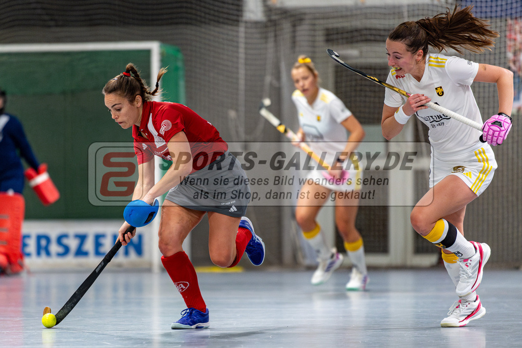 SM_2024-12-20-D85_-561 | 1.Bundesliga Hallenhockey  (W) DCADA - HTHC / 6:5 (3:3)
