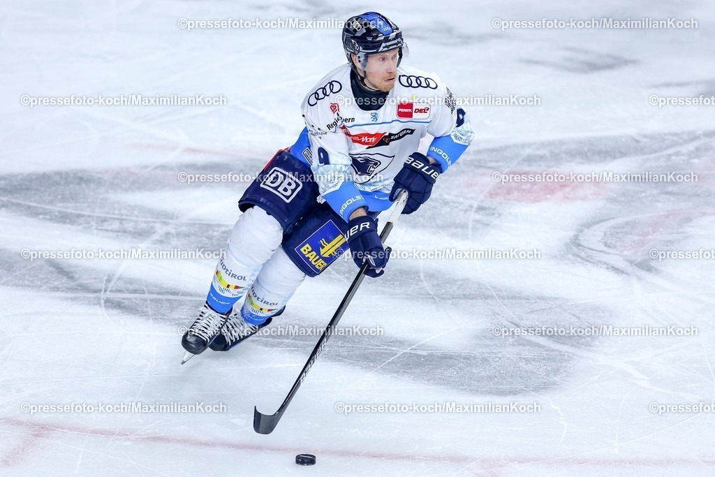 KEC14042502153 | 14.04.2025, Eishockey, DEL Play-offs, Kölner Haie - ERC Ingolstadt, Halbfinale Spiel 6, Lanxess-Arena Köln: Myles Powell (ERC Ingolstadt #9) 