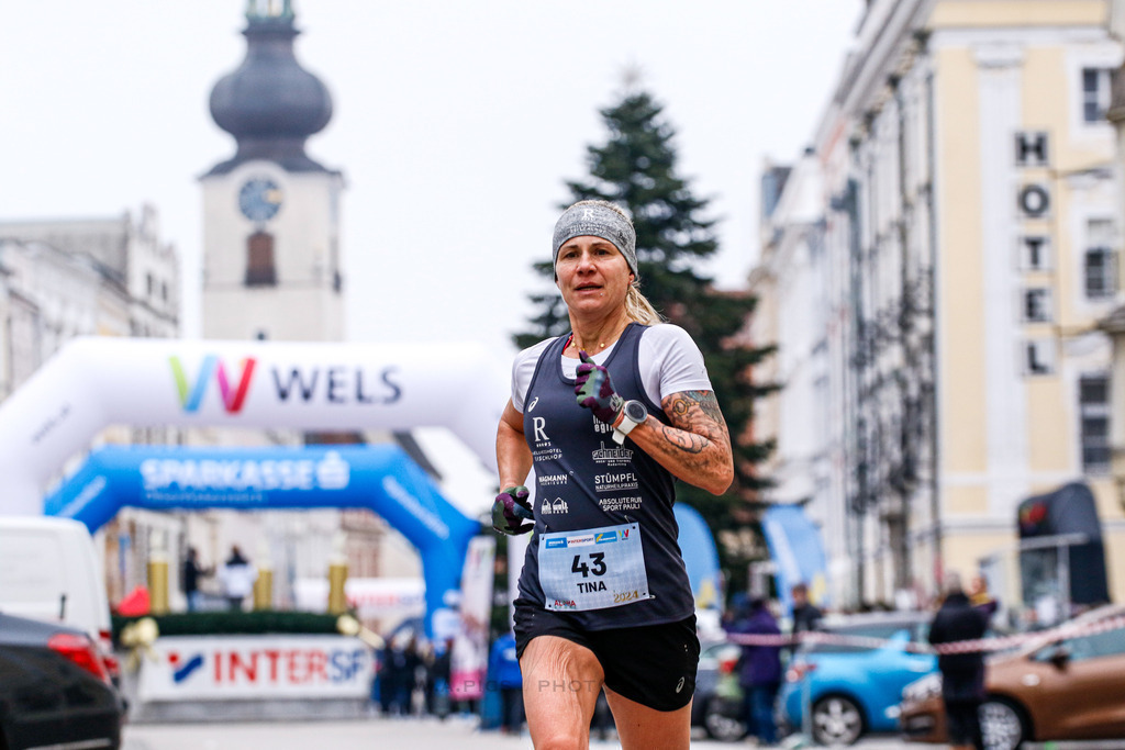 AW_20231231awmac7467 | WELS, 31.12.2023, Sparkasse Silvesterlauf Wels 2023 , Image shows: Photo: WAPICS / Andreas Willdoner