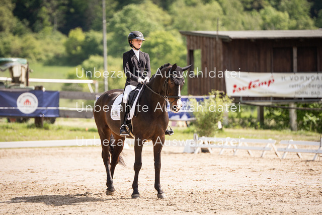 Bad_Meinberg_08542 | saradresslerfotografie - Realisiert mit Pictrs.com