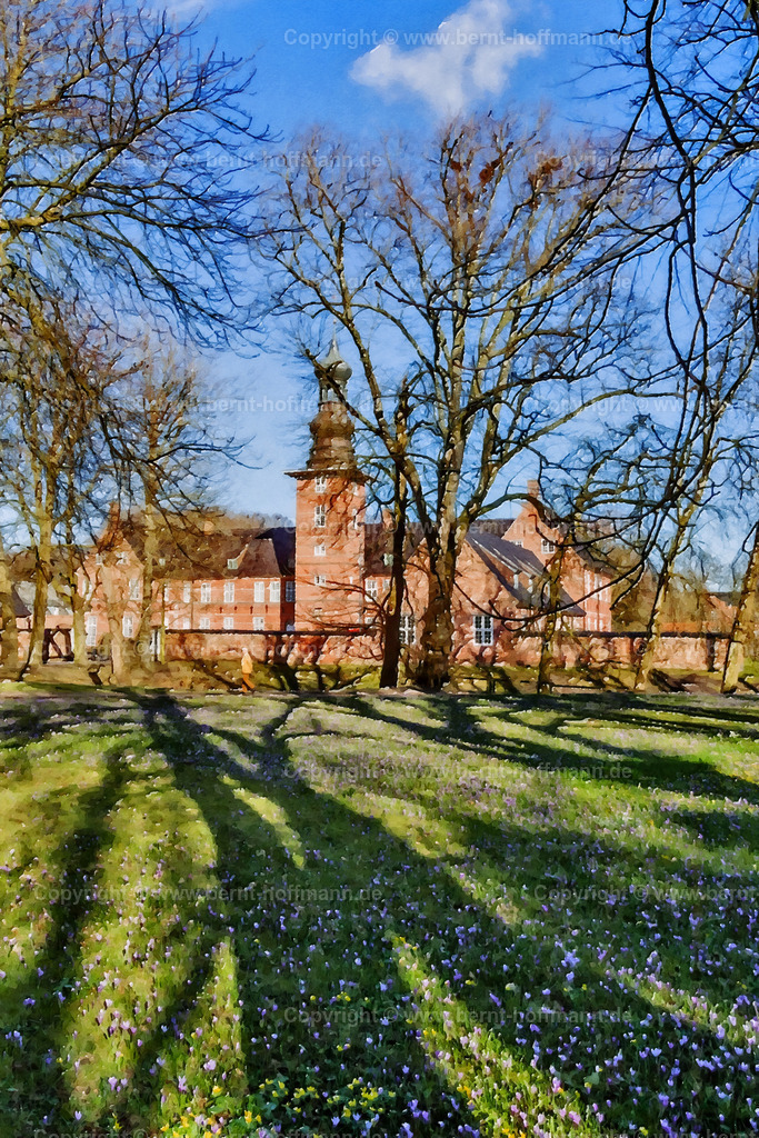 PDM2_9614_Husum-Krokus_90x60 | DIGITALKUNST. " Schloss vor Husum " zur Krokusblüte. __ Im zeitigen Frühjahr wirft die tiefstehende Sonne zum späten Nachmittag lange Schatten der unbelaubten Bäume. __ Seitenverhältnis = 3 zu 2  - Realisiert mit Pictrs.com
