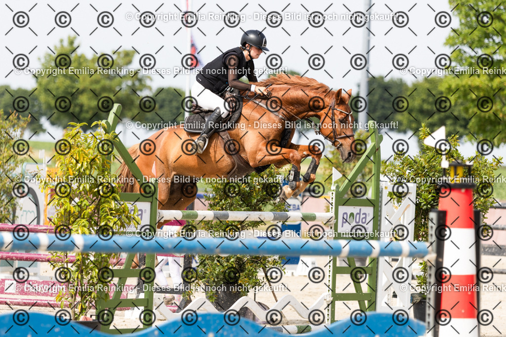 CL5A4322 | Emilia Reinking Fotografie - Realisiert mit Pictrs.com