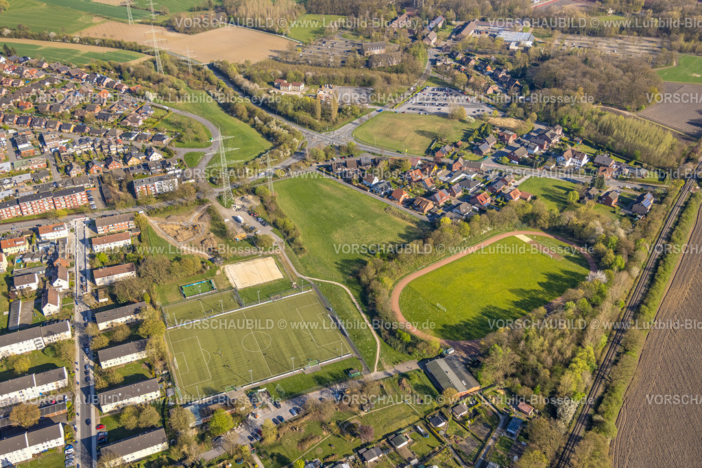 Selm250404708 | Luftbild, PSV Bork Stadion Fußballstadion an der Waltroper Straße, Nebenplätze, Bork, Selm, Münsterland, Nordrhein-Westfalen, Deutschland