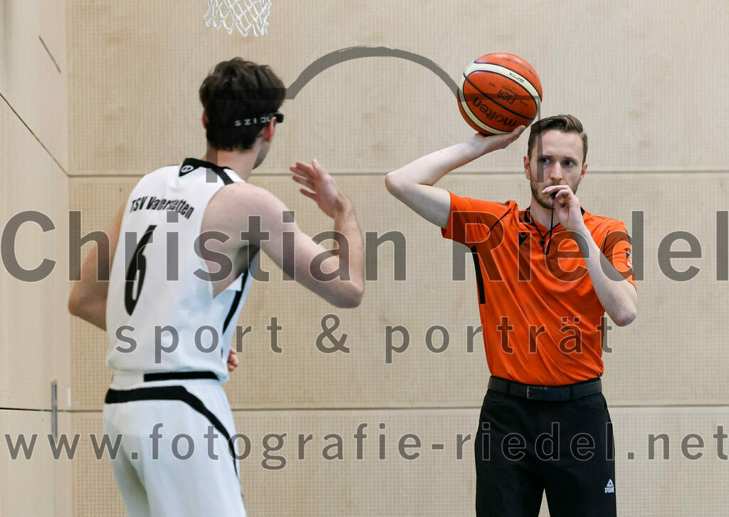 2023-03-26_029_TSV_Vaterstetten_gegen_Wacker_Knights_Burghausen | Vaterstetten, Deutschland, 26.03.2023:
Basketball, Bayernliga Herren Südost 2022 / 2023, 17. Spieltag, TSV Vaterstetten gegen Wacker Knights Burghausen, Endergebnis: 

Maximilian Rothe (TSV Vaterstetten, #6)

Foto: Christian Riedel / fotografie-riedel.net