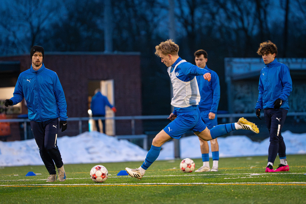 Fußball I Herren I Saison 2025-2026 I Freundschaftsspiel I BW Lohne - TuS Bersenbrück I 1816 | jns.sportfotos - Realisiert mit Pictrs.com