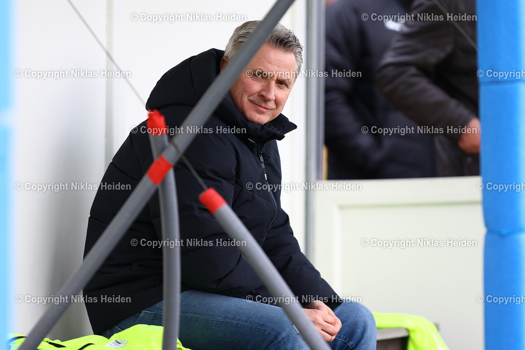 NH_TuSDassendorf_ETSVHamburg_OberligaHamburg_02042026 | Jasmin Huremovic (Manager, ETSV Hamburg)Fußball I Herren I Gamesright Oberliga Hamburg I Saison 2025-2026  I 18. Spieltag I TuS Dassendorf - ETSV Hamburg I 02.04.2026 I Sportplatz Wendelweg