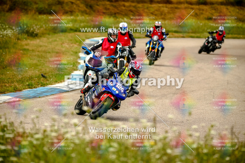 Chambley Juli-0842 | Hier findet Ihr Bilder von Touristenfahrten auf der Nürburgring Nordschleife oder von anderen Veranstaltungen die ich besucht habe. Viel Spass beim Durch Schauen 