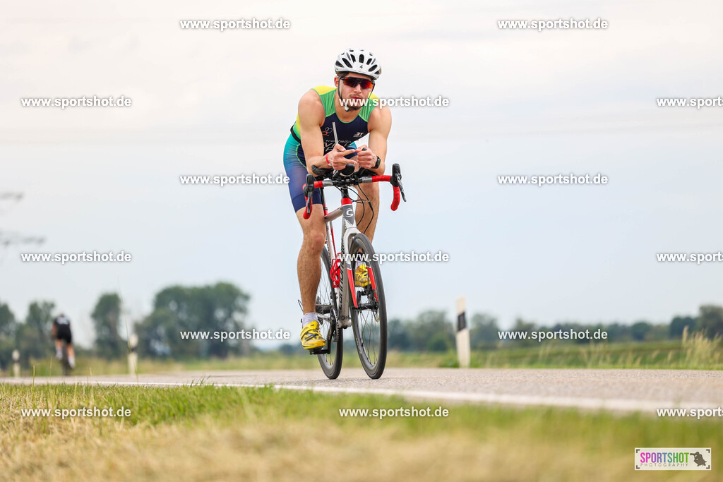 BR8A6533 | Stadttriathlon Erding 2025. #yourpictrs #sportshot_your_pictrs @Sportshotphotography #stadttriathlonerding Copyright: www.sportshot.de