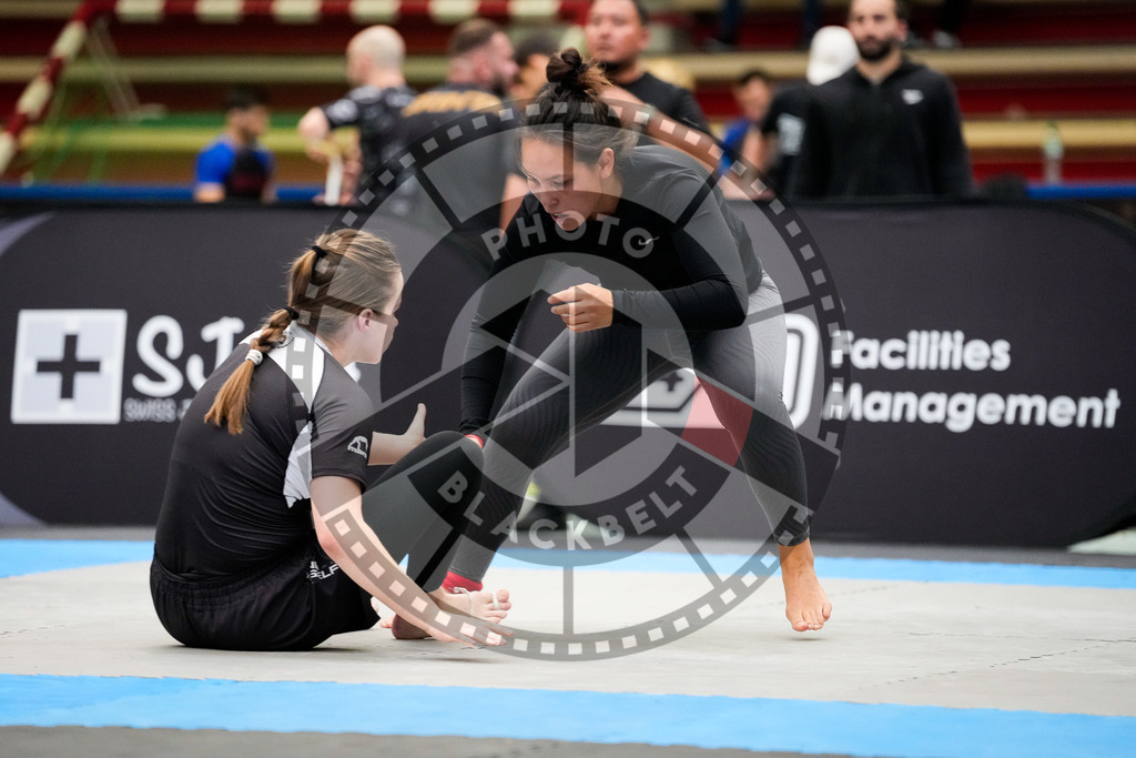 20250920PBB6549 | Athletes compete during the AJP Tour Hamburg International Jiu-Jitsu Championship, on September 20, 2025 in Hamburg, Germany. © Chiara Dazi / photoblackbelt