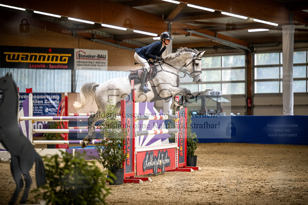 DOS_1786 | Entdecke hochwertige Reitturnierfotos von Foto Oger. Professionell, emotional und authentisch – jetzt Lieblingsmomente im Shop bestellen. - Realisiert mit Pictrs.com