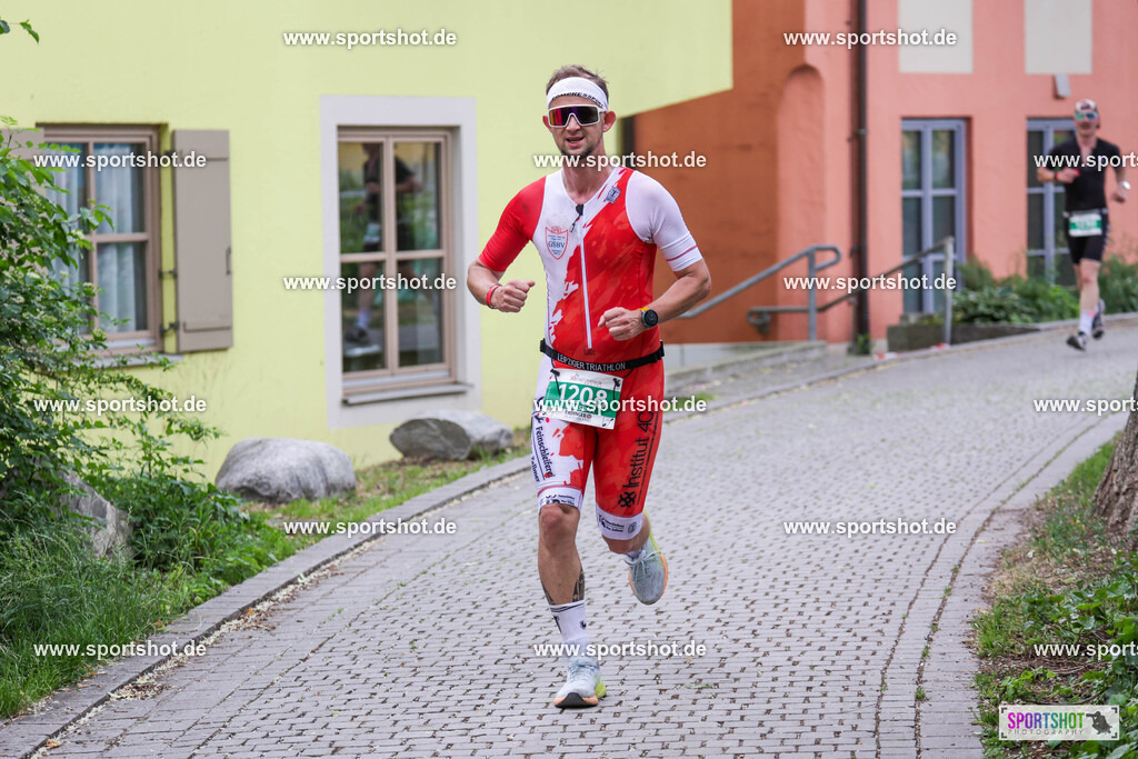KSZ_4100 | Stadttriathlon Erding 2025. #yourpictrs #sportshot_your_pictrs @Sportshotphotography #stadttriathlonerding Copyright: www.sportshot.de