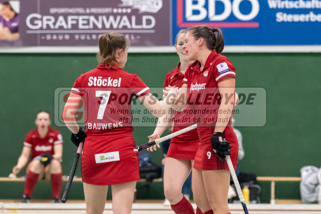 SFE_20230114_0123 | 1. Bundesliga Hockey Damen Rot-Weiss Köln - Uhlenhorst Mülheim am 14.01.2023 in Köln (KTHC Stadion Rot-Weiss Köln Tennis and Hockey Club), Photo: Stephan Fehrmann 2022 (Sports-Gallery),Lea Stöckel ( Rot-Weiss Köln #7 )