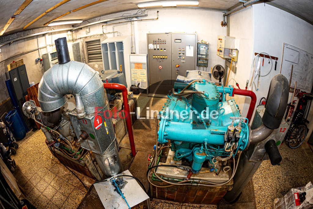 Gebäude | Eisstadion Peißenberg 2024/25, Gebäude, 20241115,Kühlanlage,2024-11-15 in Peißenberg (Eisstadion Peißenberg)Copyright: WolfgangxLindner foto-lindner.de