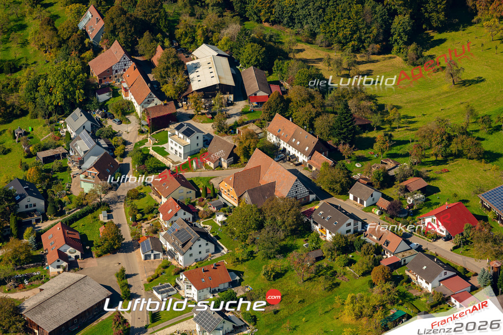 Schrägluftbild  Trailhof  Auenwald - Das Luftbild wurde 2025 vom UL-Flugzeug heraus erstellt ( keine Drohne ) - Hochauflösende Luftaufnahme -Nicht vergleichbar mit Google Maps oder Satelittenbilder- Die Geschenkidee !Mit Lizenz und Bildrechte bestellbar