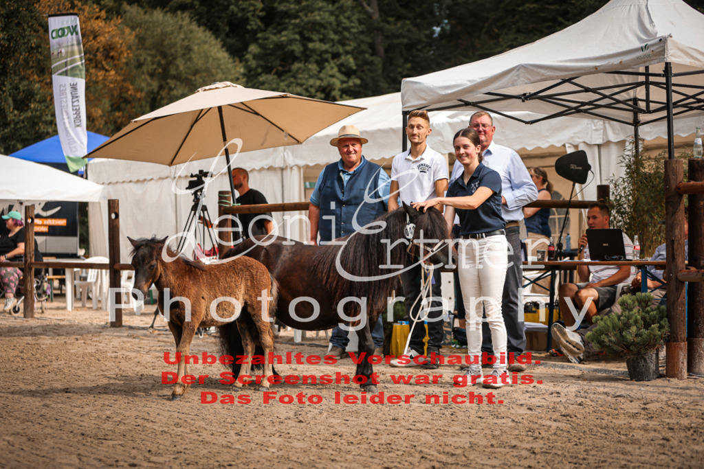 1.Fr00186 | Leoni Ertmer Photography - Realisiert mit Pictrs.com