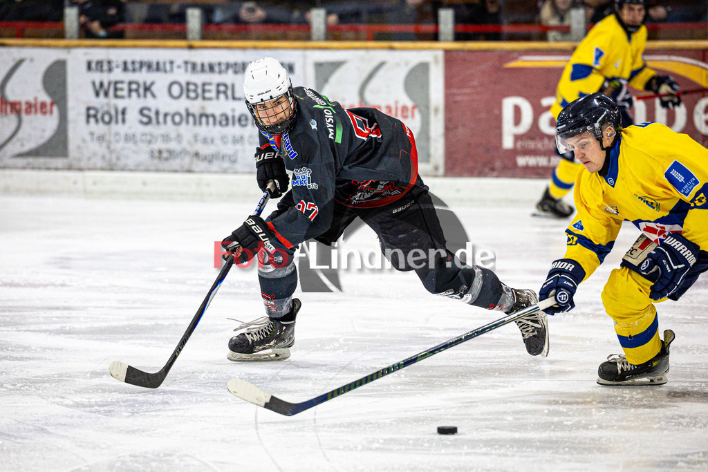 Peißenberg MINERS gegen EC Pfaffenhofen | Eishockey Bayernliga 2025/26 Vorrunde 25. Spieltag, Peißenberg MINERS gegen EC Pfaffenhofen, 20260109,Nepomuk RIEGER (MINERS 97) in Aktion,2026-01-09 in Peißenberg (flatbuy Arena Peißenberg), Nepomuk RIEGER (MINERS 97)Copyright: WolfgangxLindner www.foto-lindner.de