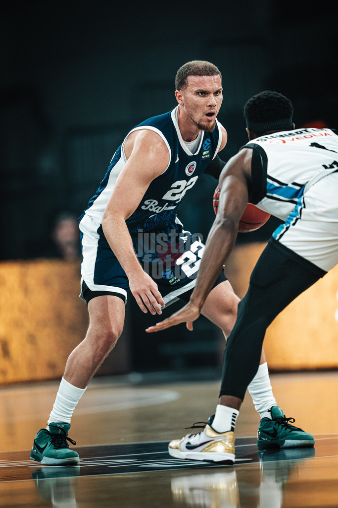 Basketball | Männer | Saison 2025/2026 | BKT EuroCup | Veolia Towers Hamburg vs. Bahcesehir College Istanbul | 14.10.2025 | Malachi Flynn (#22, Bahcesehir College Istanbul)