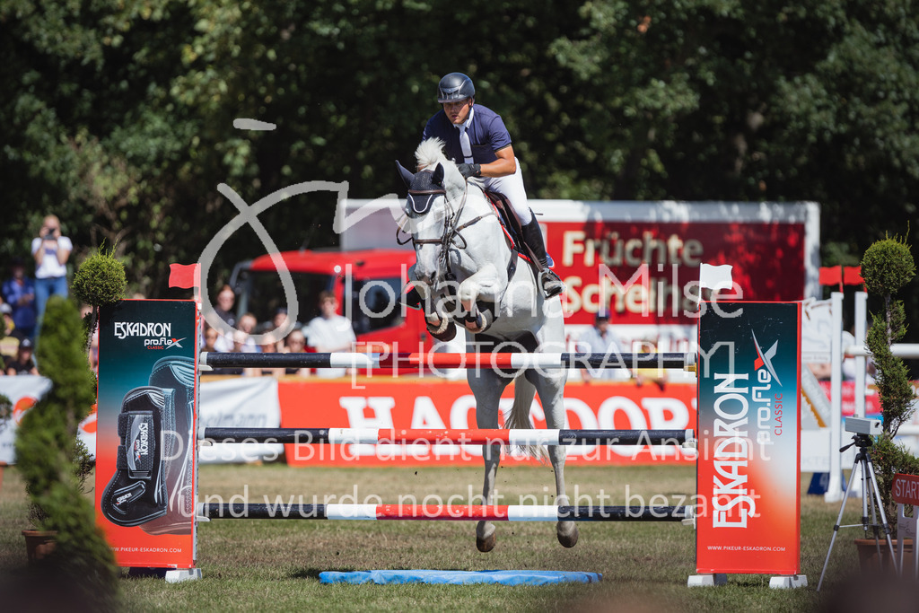 220717_LC_GroßerPreis-918 | Deine schönsten Turniermomente als professionelle Fotos! Entdecke hochwertige Pferdesport-Fotografie im Online-Shop. Jetzt Fotos finden & bestellen!