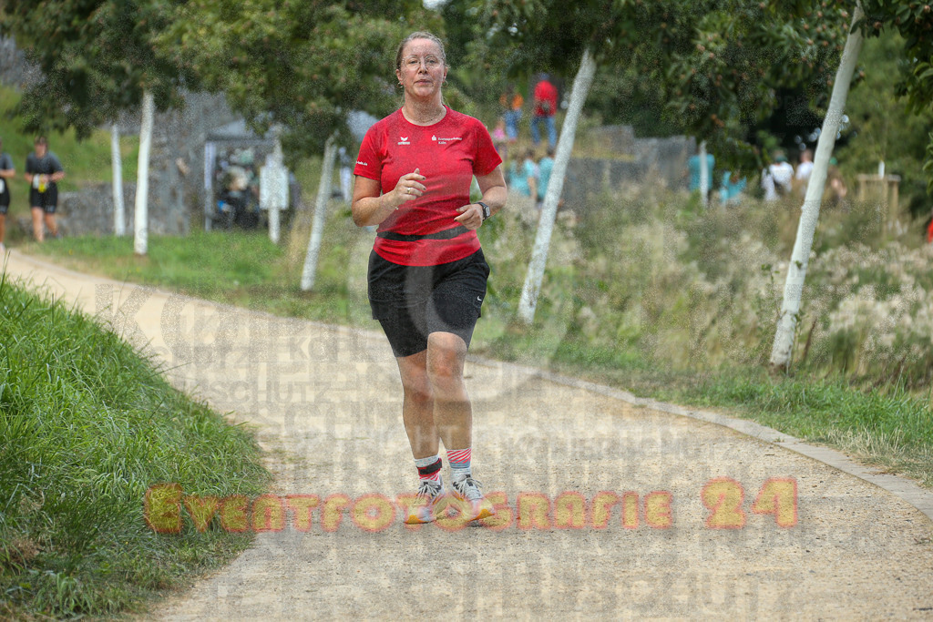 250824_1258_EX1_1032 | Sportfotografie im Rhein-Sieg Kreis, Köln, Bonn, NRW, Rheinland Pfalz, Hessen, etc. Unser Tätigkeitsfeld umfasst den Laufsport vom Volkslauf über den Marathon, Duathlon, Triathon bis zum Ultralauf wie Kölnpfad Ultra oder Schindertrail.