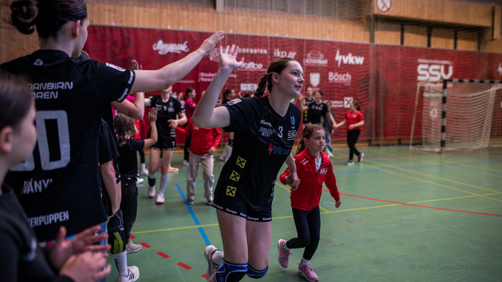 2025-04-26-ssv-fivers-032 | "Fussifoto.com – Ihr Ansprechpartner für hochwertige Fotografie! Entdecken Sie kreative Bilder und professionelle Dienstleistungen. Kontaktieren Sie uns für Ihre Projekte!"